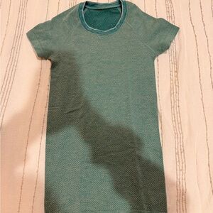 Teal Short Sleeve lululemon work out shirt